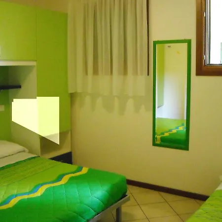 Apart-hotel Villaggio Dei Fiori Extra Luxury 4 Stars - Great Family - Petz Friendly - With Hypermarket - Delivery Restaurant-pizzeria - Breakfast With Supplement - Ultra Fast Wi-fi - Parking Adjacent To The - With Mechanical Wor