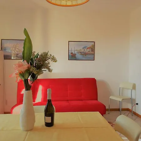 Apart-hotel Villaggio Dei Fiori Extra Luxury 4 Stars - Great Family - Petz Friendly - With Hypermarket - Delivery Restaurant-pizzeria - Breakfast With Supplement - Ultra Fast Wi-fi - Parking Adjacent To The - With Mechanical Wor Caorle