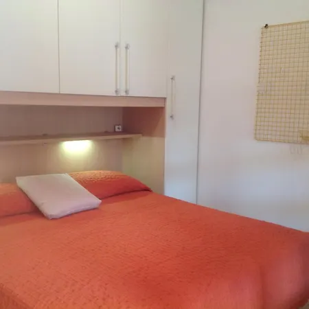 Villaggio Dei Fiori Extra Luxury 4 Stars - Great Family - Petz Friendly - With Hypermarket - Delivery Restaurant-pizzeria - Breakfast With Supplement - Ultra Fast Wi-fi - Parking Adjacent To The - With Mechanical Wor 4* 卡奥莱