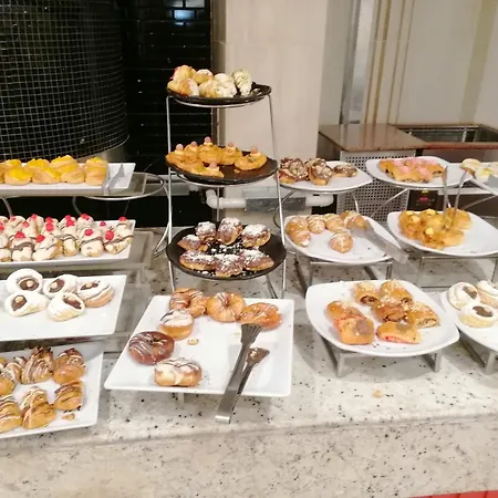 Apart-hotel Villaggio Dei Fiori Extra Luxury 4 Stars - Great Family - Petz Friendly - With Hypermarket - Delivery Restaurant-pizzeria - Breakfast With Supplement - Ultra Fast Wi-fi - Parking Adjacent To The - With Mechanical Wor