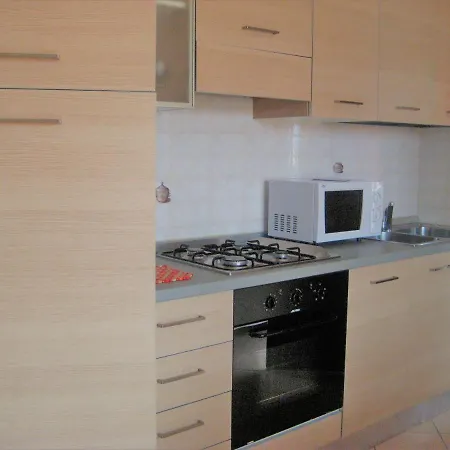 Villaggio Dei Fiori Extra Luxury 4 Stars - Great Family - Petz Friendly - With Hypermarket - Delivery Restaurant-pizzeria - Breakfast With Supplement - Ultra Fast Wi-fi - Parking Adjacent To The - With Mechanical Wor Apart-hotel